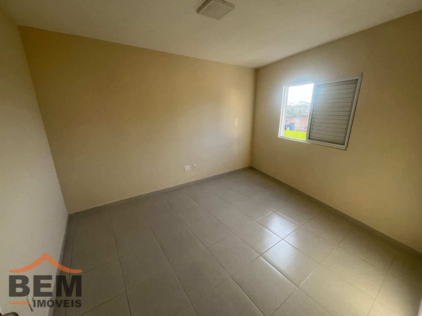 Apartamento para Locação com 2 quartos e 64m² no bairro São Francisco de Assis, em Camboriú: 09- DORMITÓRIO 01