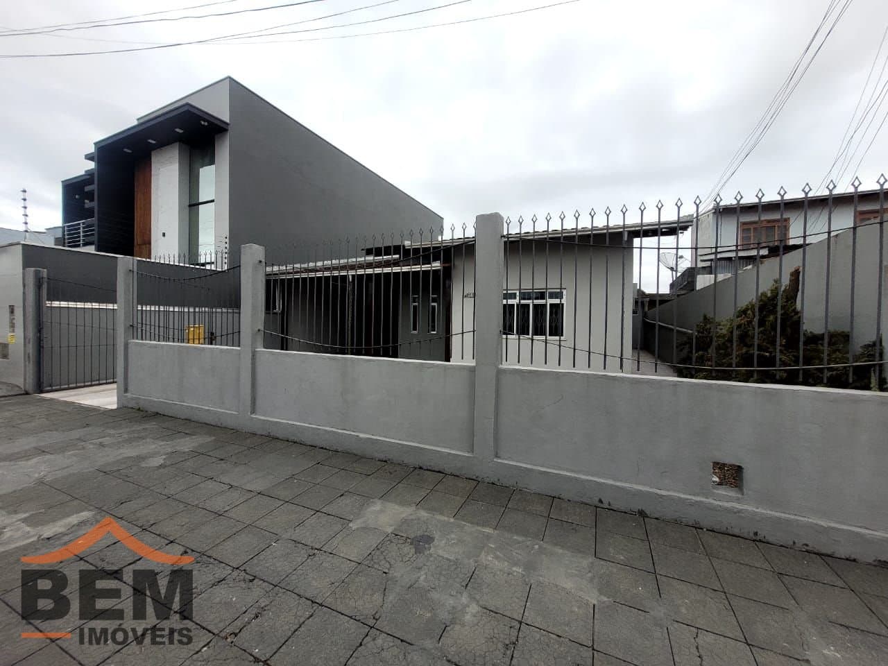 Casa para Locação com 4 quartos e 240m² no bairro São Vicente, em Itajaí