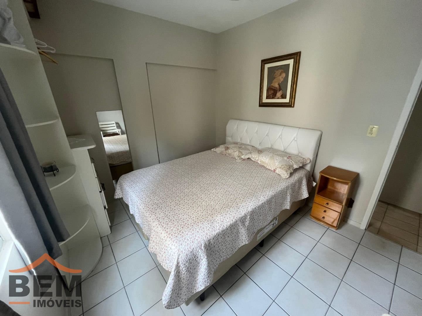Apartamento para Locação com 3 quartos e 92m² no bairro Centro, em Balneário Camboriú: 06- DORMITÓRIO 02