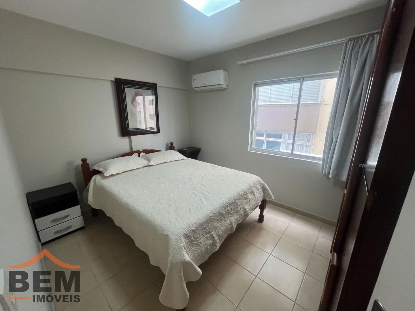 Apartamento para Locação com 3 quartos e 92m² no bairro Centro, em Balneário Camboriú: 09- DORMITÓRO 03