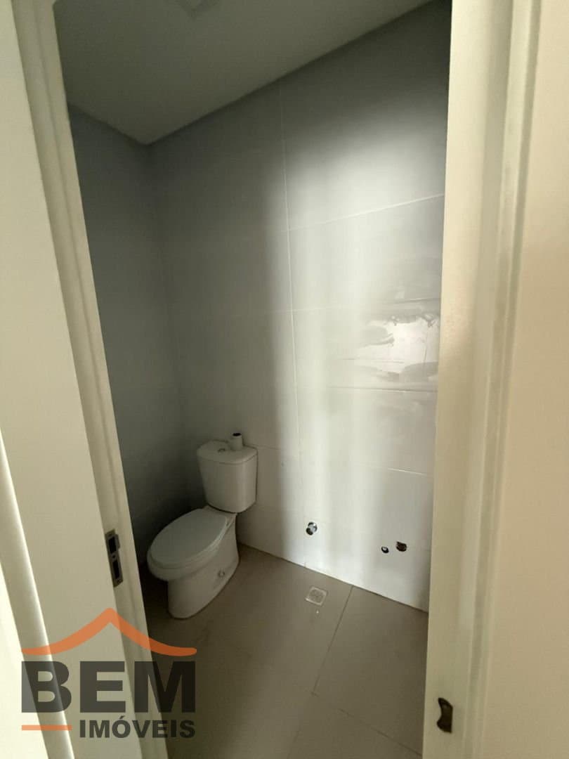 Salas/Conjuntos para Locação com 83m² no bairro Itaipava, em Itajaí