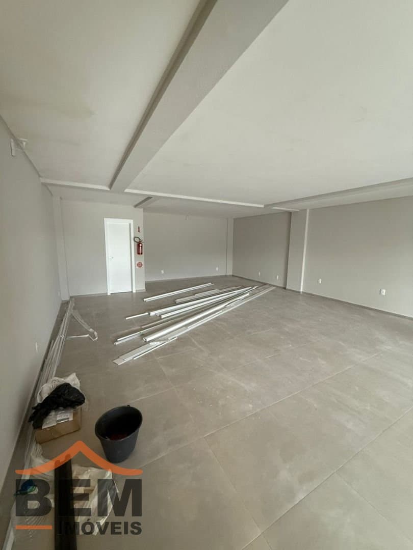 Salas/Conjuntos para Locação com 83m² no bairro Itaipava, em Itajaí