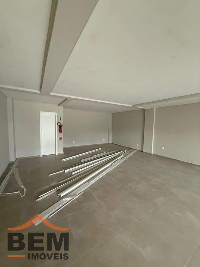 Salas/Conjuntos para Locação com 83m² no bairro Itaipava, em Itajaí