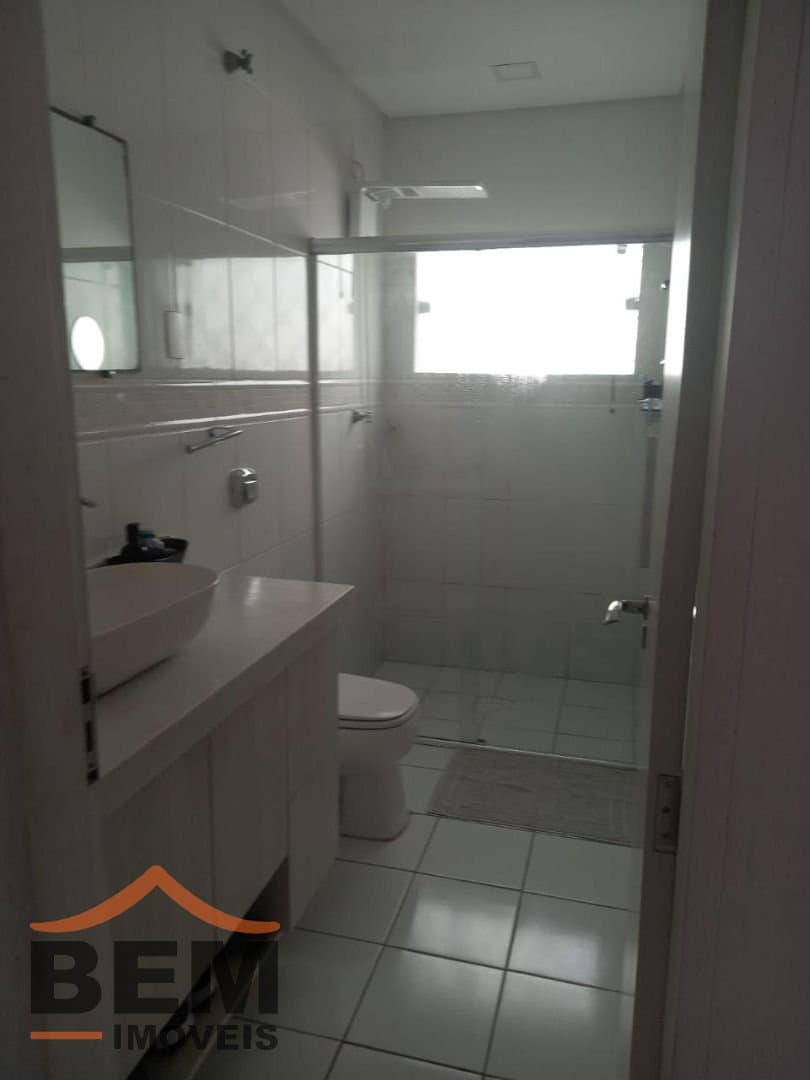 Casa para Venda com 5 quartos e 182m² no bairro São João, em Itajaí
