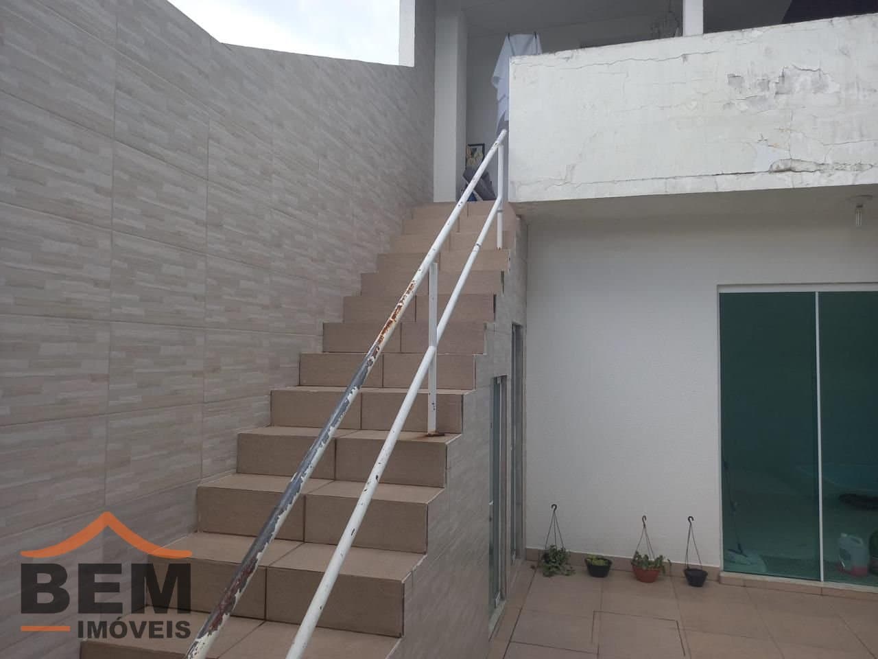 Casa para Venda com 5 quartos e 182m² no bairro São João, em Itajaí