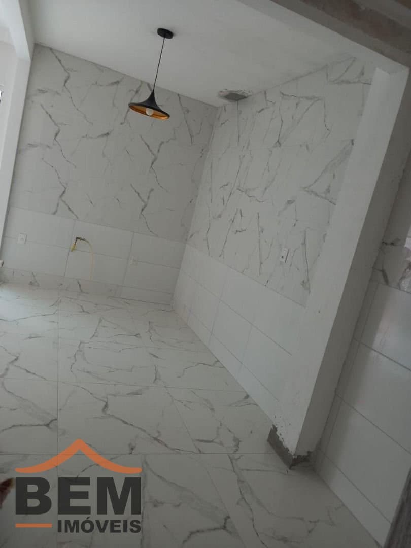 Casa para Venda com 5 quartos e 182m² no bairro São João, em Itajaí
