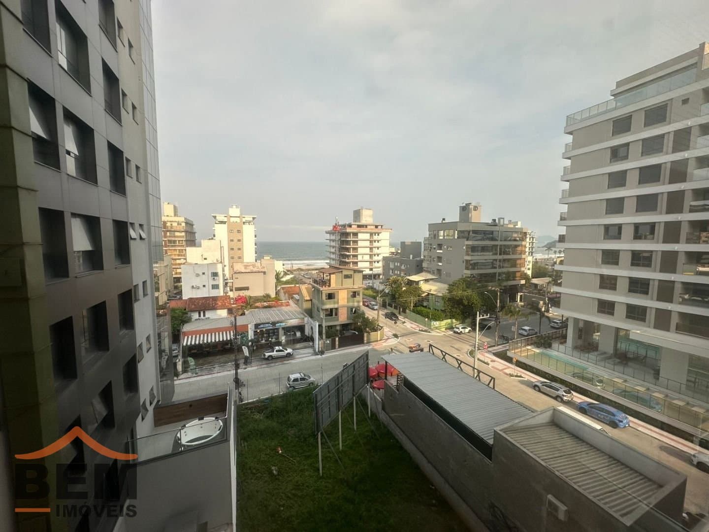 Apartamento com 3 quartos e 107m² no bairro Santa Clara, em Itajaí