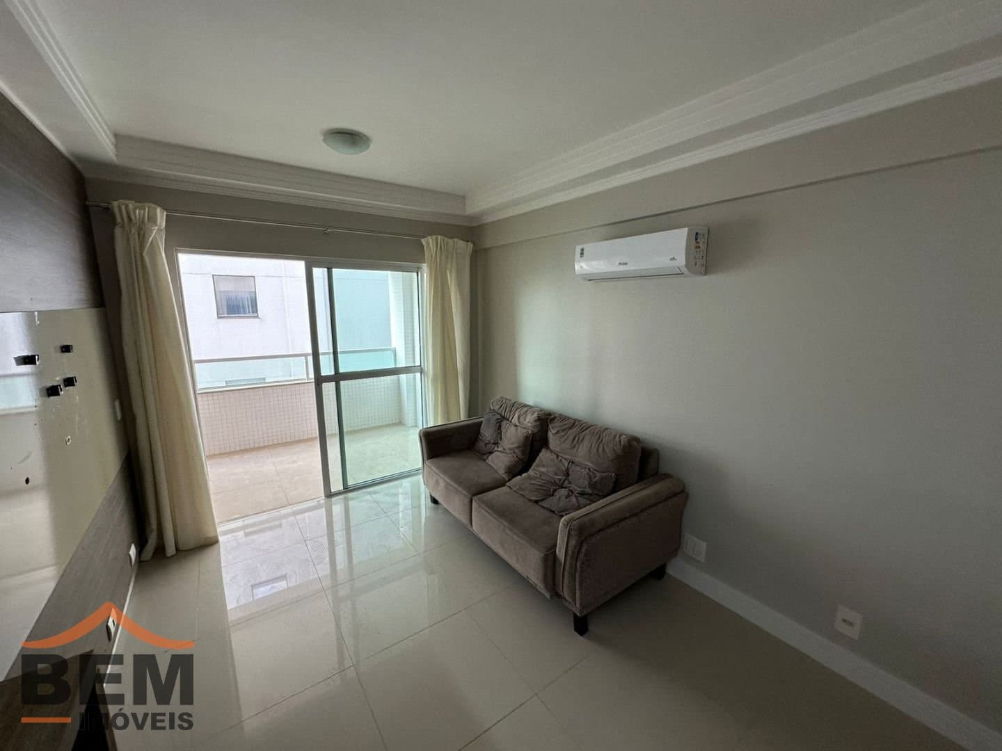 Apartamento com 3 quartos e 107m² no bairro Santa Clara, em Itajaí