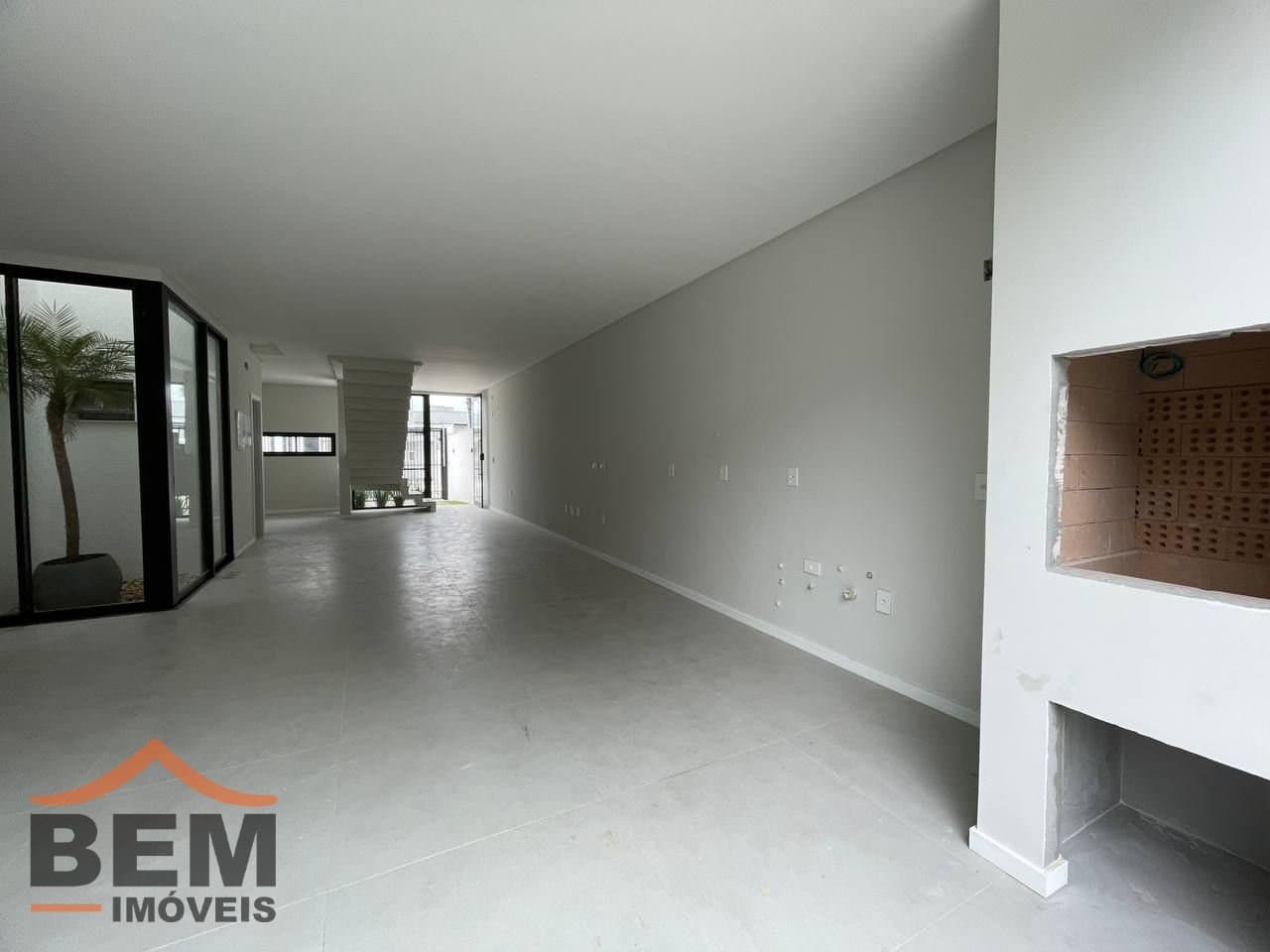 Casa para Venda com 3 quartos e 166m² no bairro São Francisco de Assis, em Camboriú
