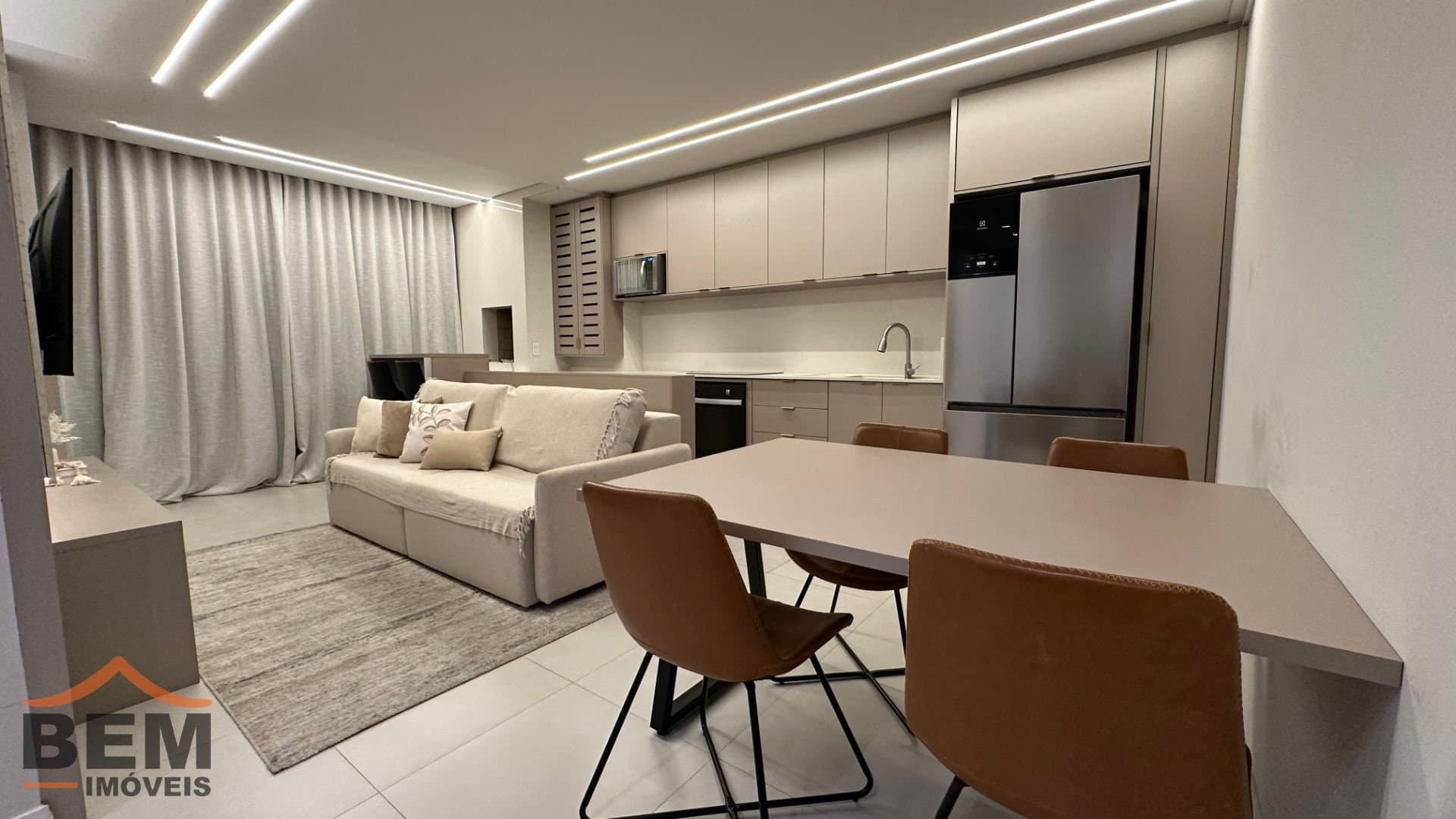 Apartamento para Venda com 2 quartos e 58m² no bairro São Vicente, em Itajaí