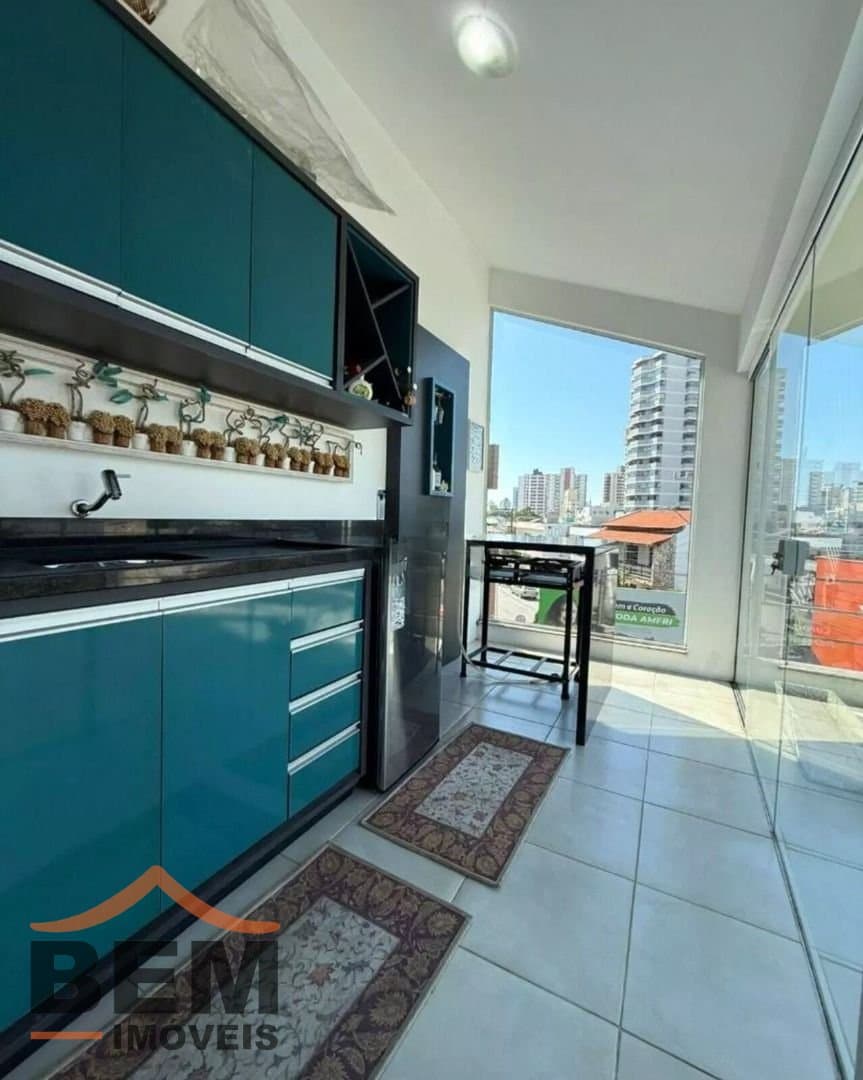 Casa para Venda com 3 quartos e 343m² no bairro Centro, em Itajaí