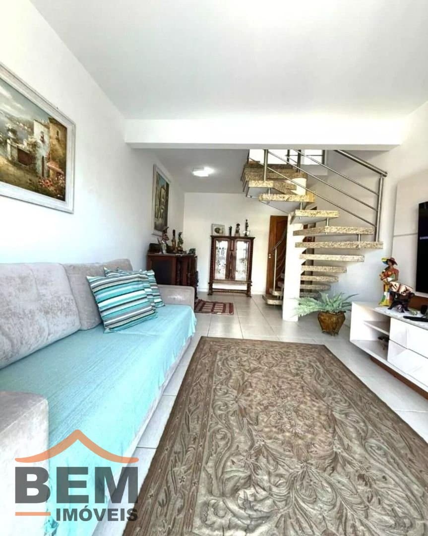 Casa para Venda com 3 quartos e 343m² no bairro Centro, em Itajaí