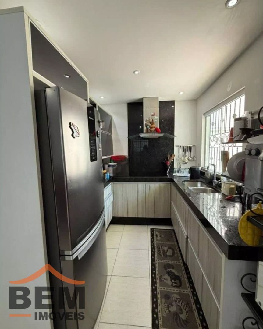 Casa para Venda com 3 quartos e 343m² no bairro Centro, em Itajaí