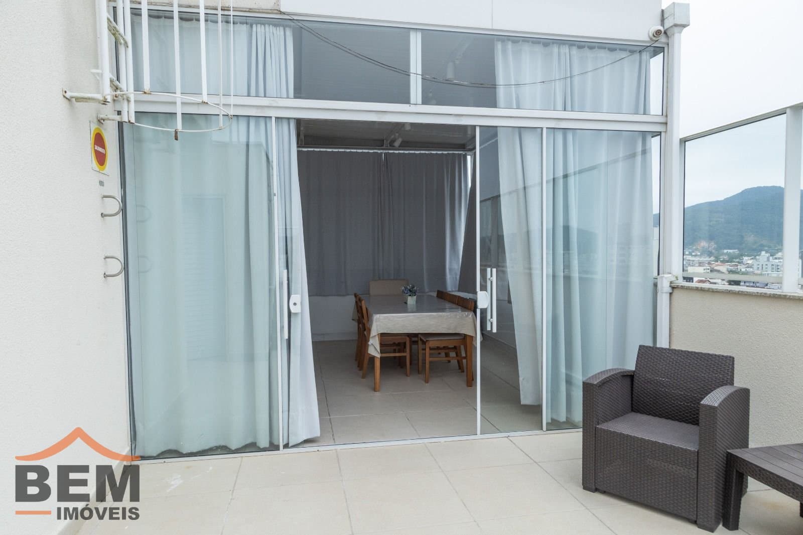 Apartamento para Venda com 3 quartos e 109m² no bairro Centro, em Camboriú