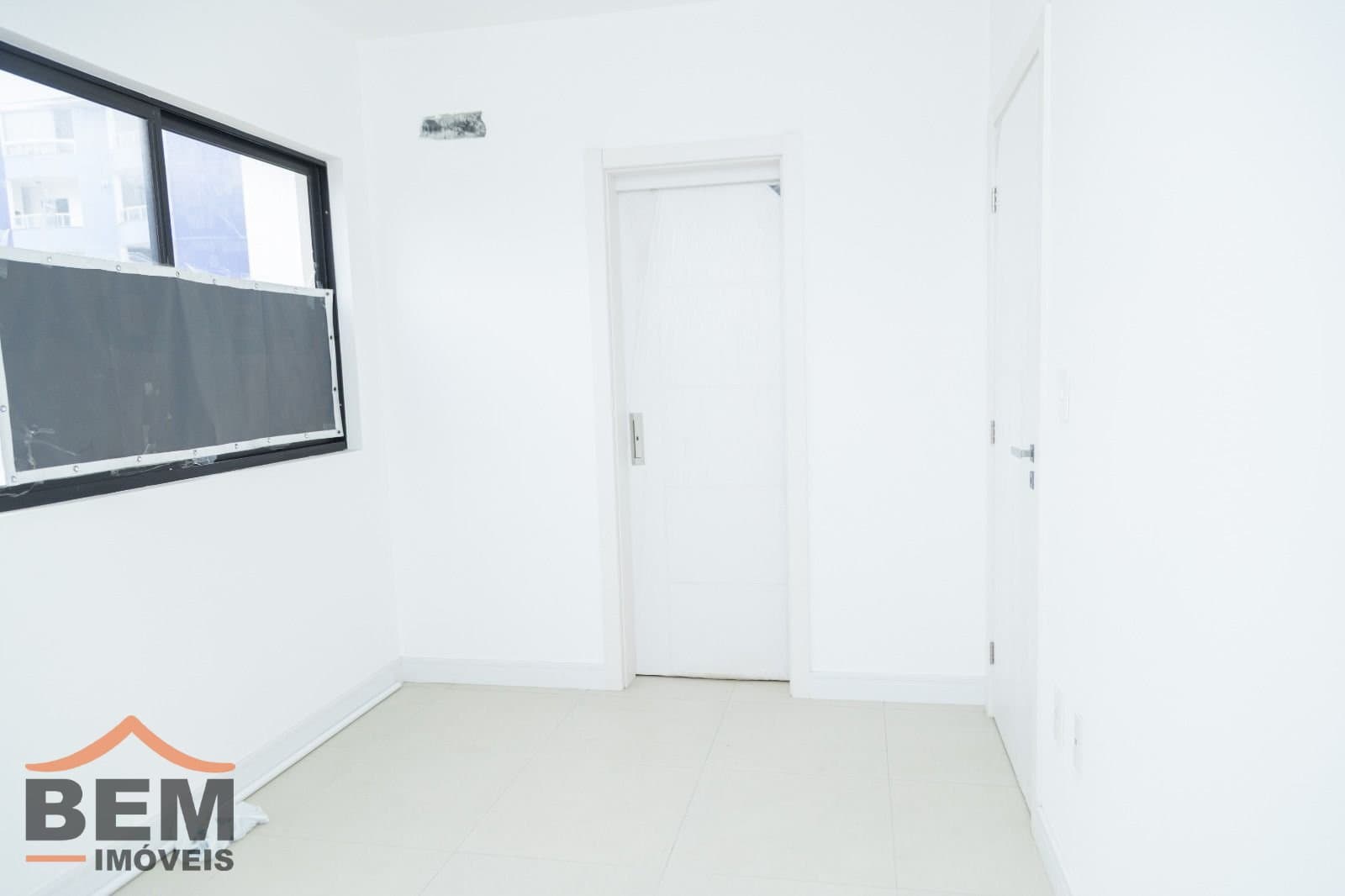 Apartamento para Venda com 3 quartos e 109m² no bairro Centro, em Camboriú