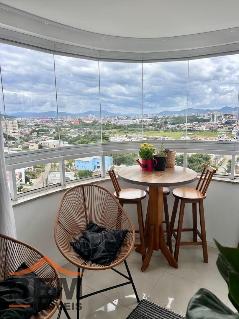 Apartamento para Venda com 2 quartos e 66m² no bairro Dom Bosco, em Itajaí