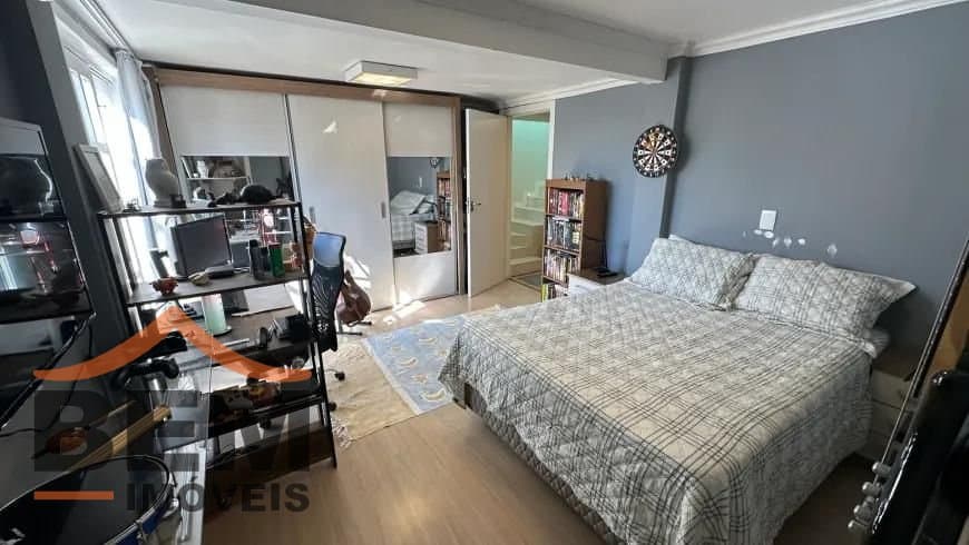 Casa para Venda com 3 quartos e 102m² no bairro Cabeçudas, em Itajaí