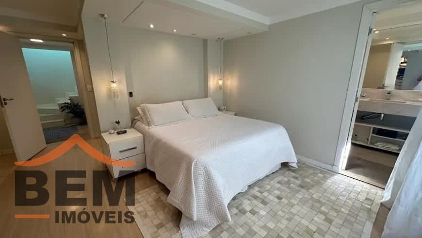 Casa para Venda com 3 quartos e 102m² no bairro Cabeçudas, em Itajaí