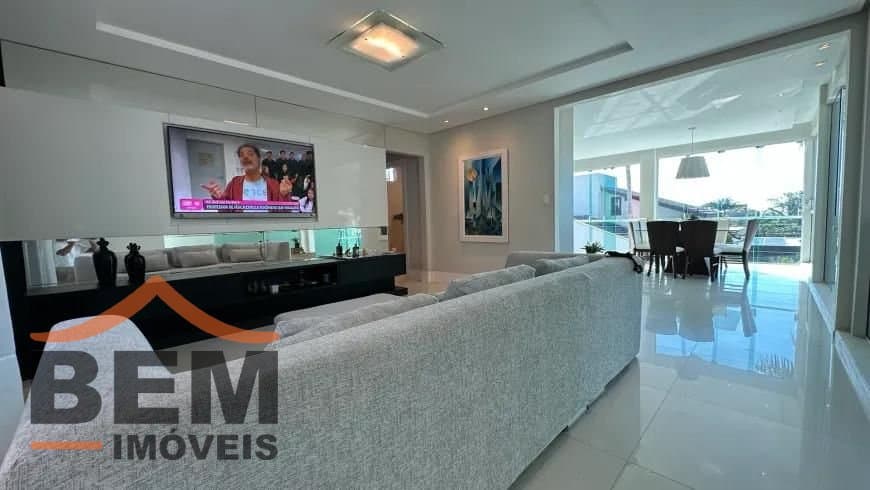 Casa para Venda com 3 quartos e 102m² no bairro Cabeçudas, em Itajaí