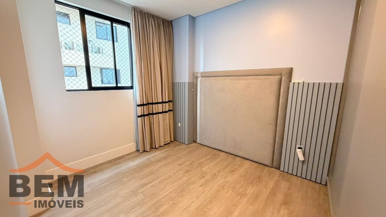Apartamento para Venda com 3 quartos e 78m² no bairro Centro, em Itajaí