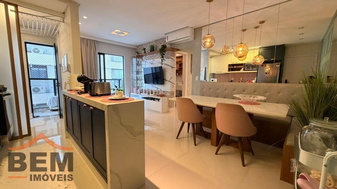 Apartamento para Venda com 3 quartos e 78m² no bairro Centro, em Itajaí