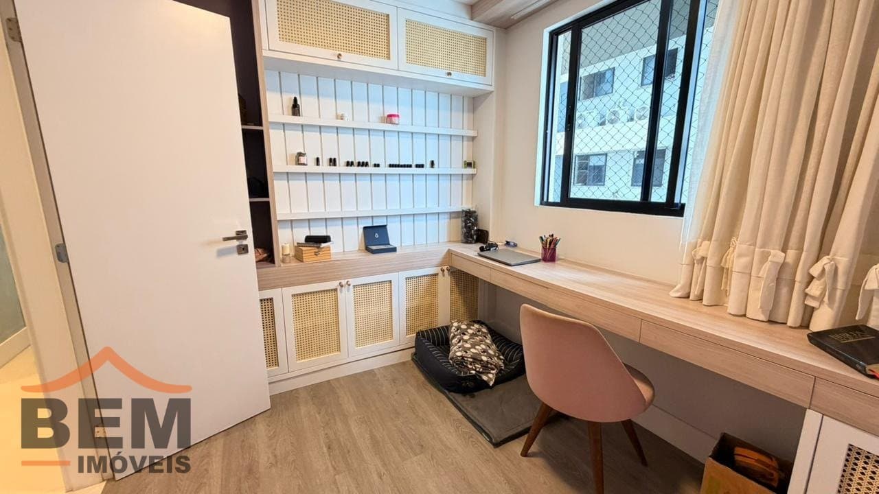 Apartamento para Venda com 3 quartos e 78m² no bairro Centro, em Itajaí