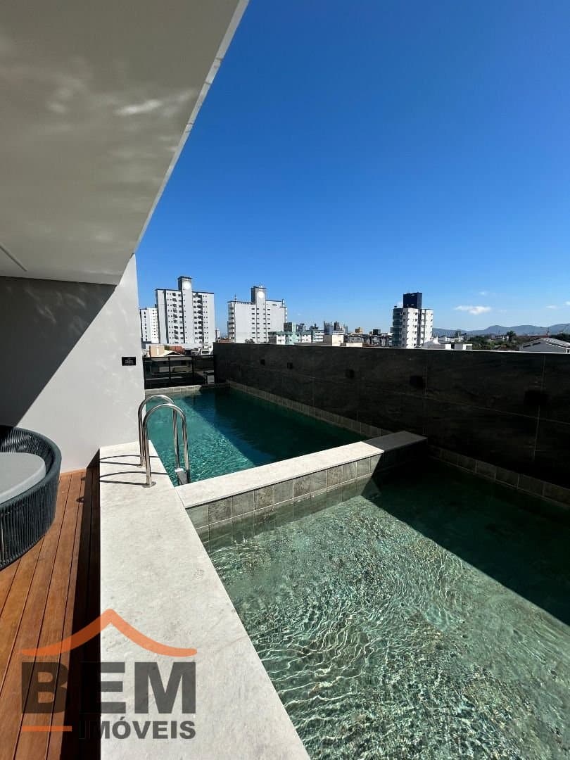 Apartamento para Venda com 3 quartos e 82m² no bairro Centro, em Itajaí
