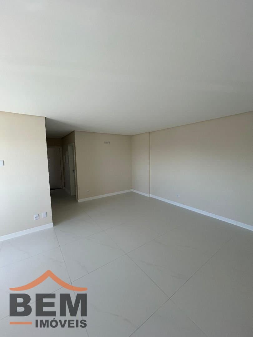 Apartamento para Venda com 3 quartos e 82m² no bairro Centro, em Itajaí