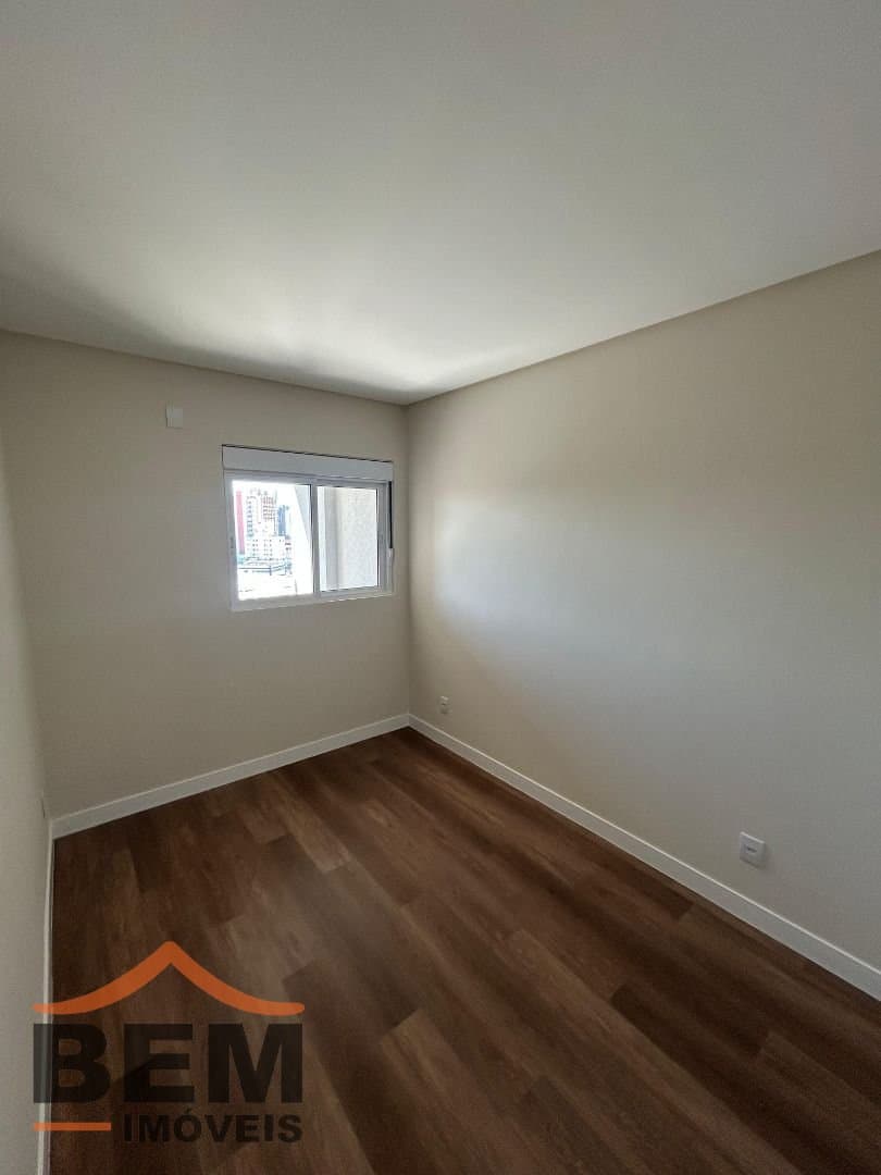 Apartamento para Venda com 3 quartos e 82m² no bairro Centro, em Itajaí