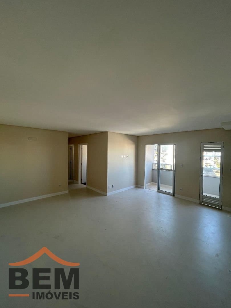 Apartamento para Venda com 3 quartos e 82m² no bairro Centro, em Itajaí