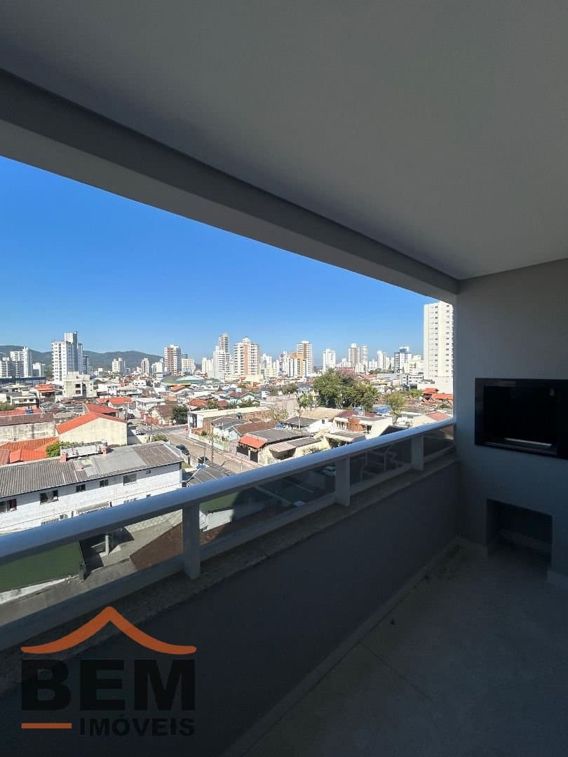 Apartamento para Venda com 3 quartos e 82m² no bairro Centro, em Itajaí
