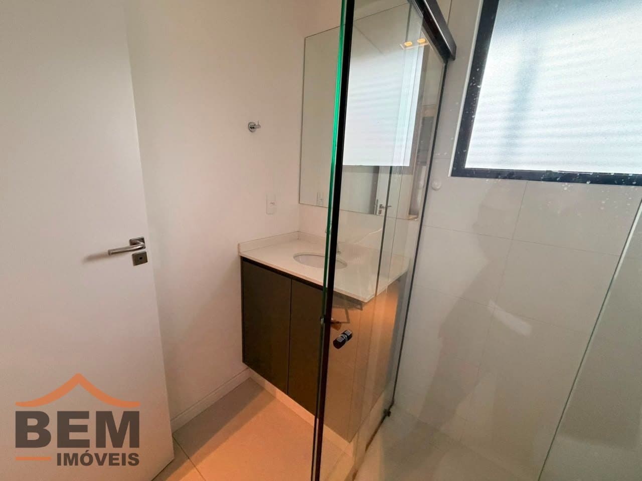 Apartamento para Locação com 1 quarto e 40m² no bairro Centro, em Itajaí