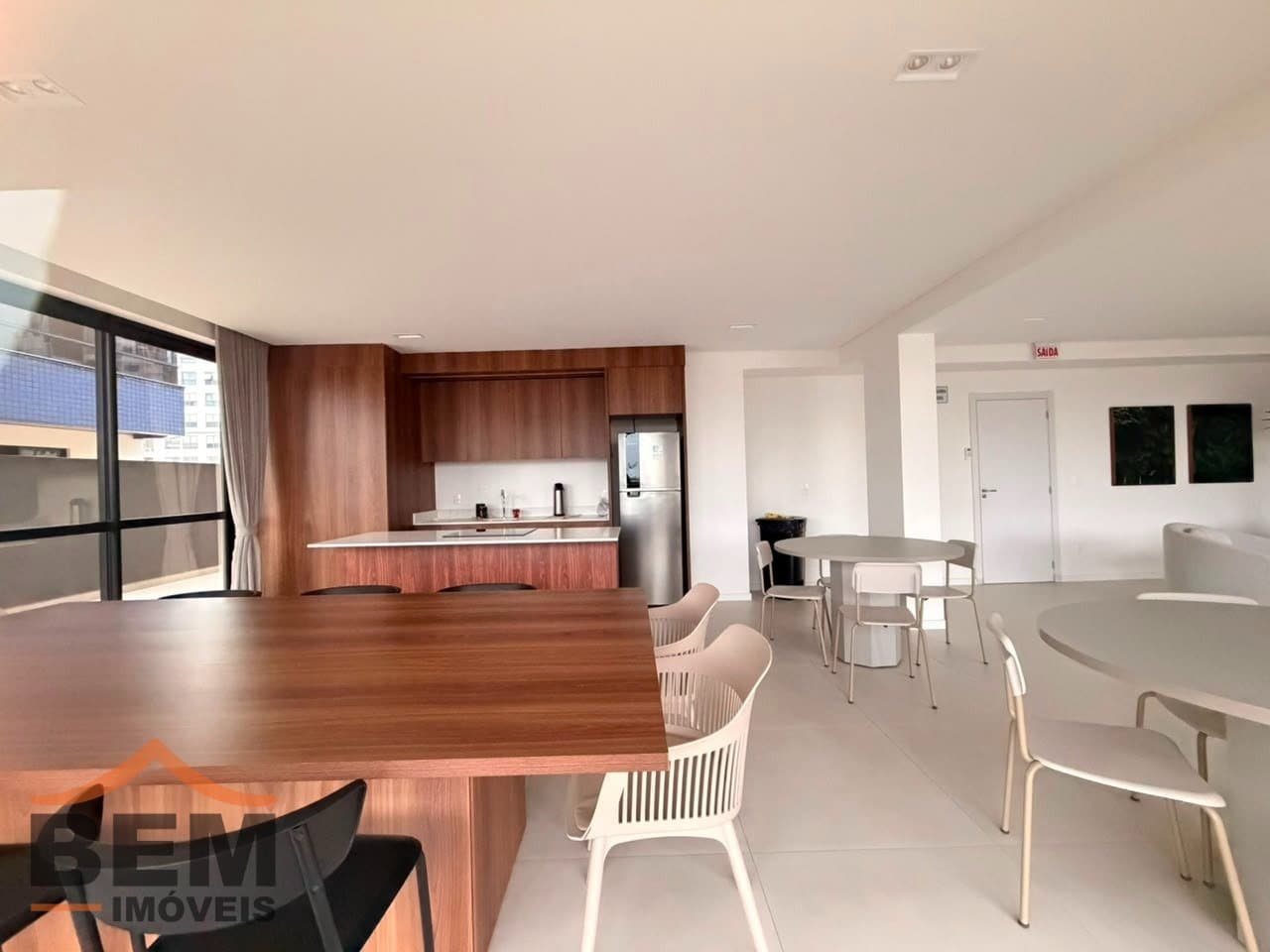 Apartamento para Locação com 1 quarto e 40m² no bairro Centro, em Itajaí