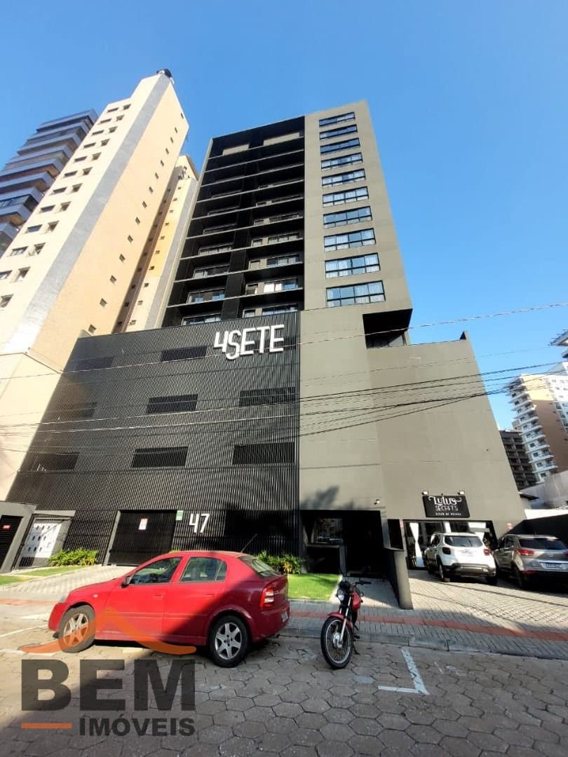 Apartamento para Locação com 1 quarto e 40m² no bairro Centro, em Itajaí
