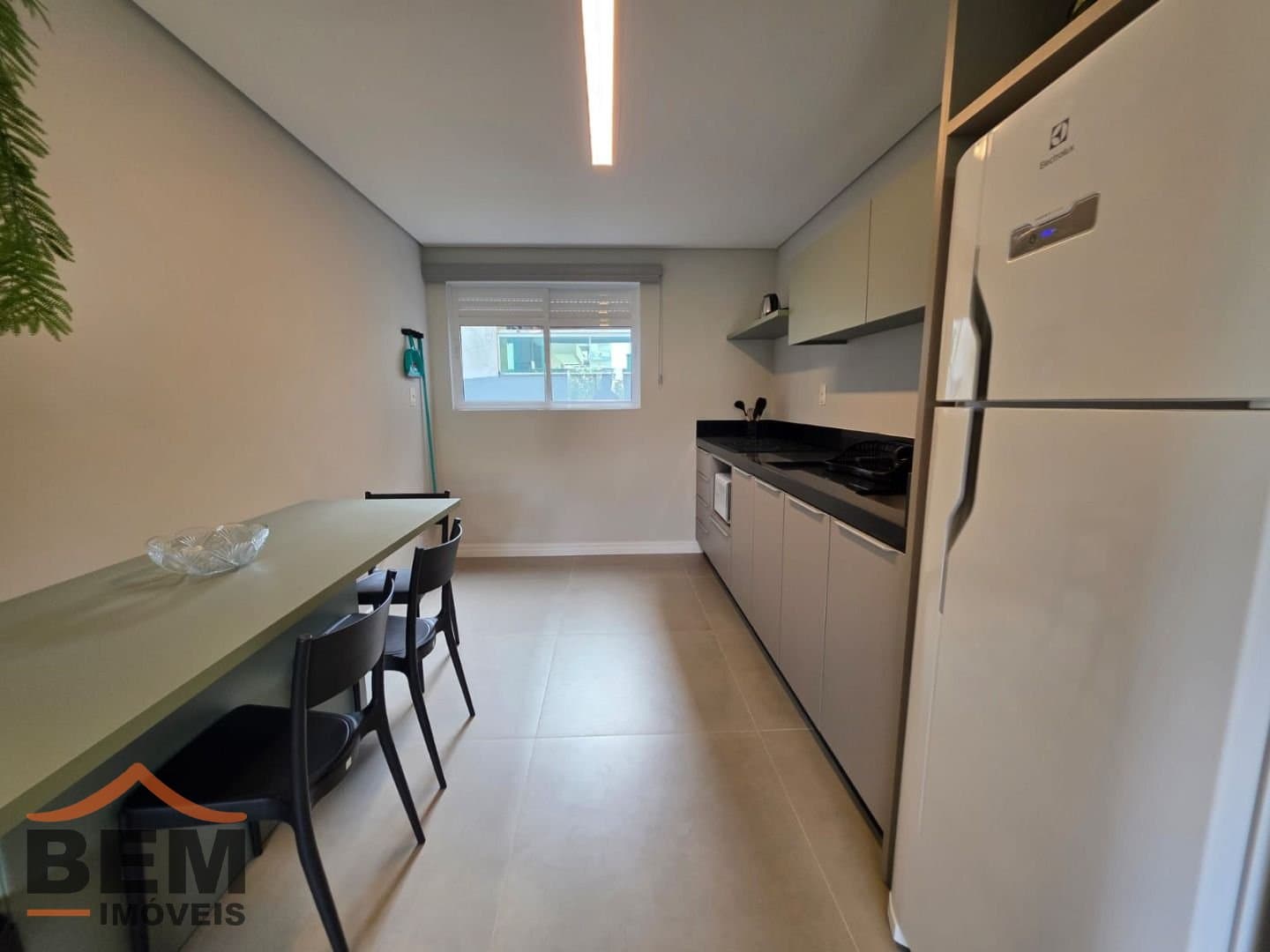 Apartamento para Locação com 1 quarto e 40m² no bairro Praia Brava, em Itajaí