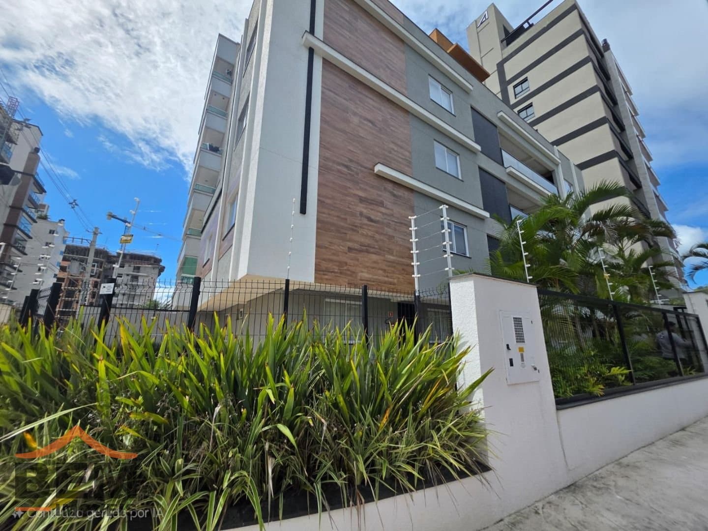 Apartamento para Locação com 1 quarto e 40m² no bairro Praia Brava, em Itajaí