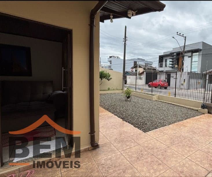 Casa para Venda com 3 quartos no bairro São Vicente, em Itajaí