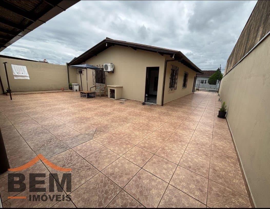 Casa para Venda com 3 quartos no bairro São Vicente, em Itajaí