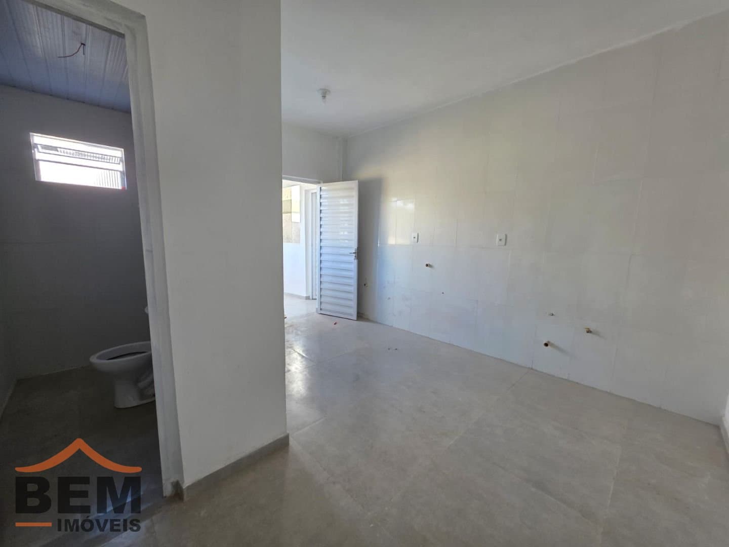Apartamento para Locação com 1 quarto e 30m² no bairro Bairro Areias, em Camboriú