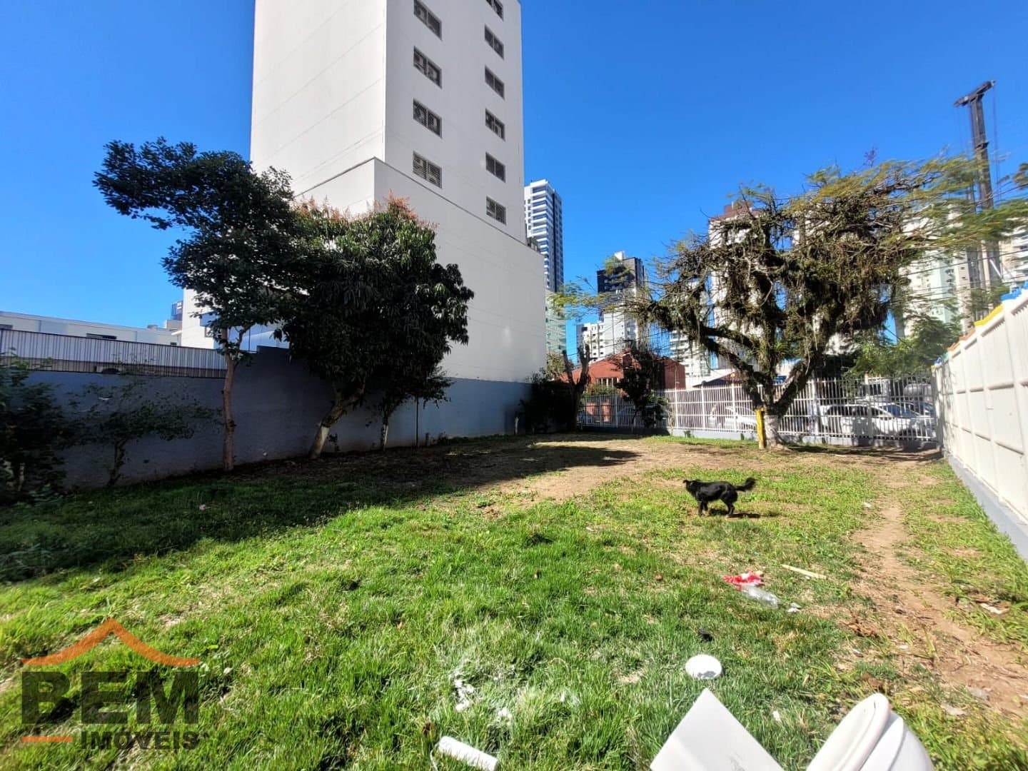 Casa comercial para Locação com 2 quartos e 500m² no bairro Centro, em Itajaí