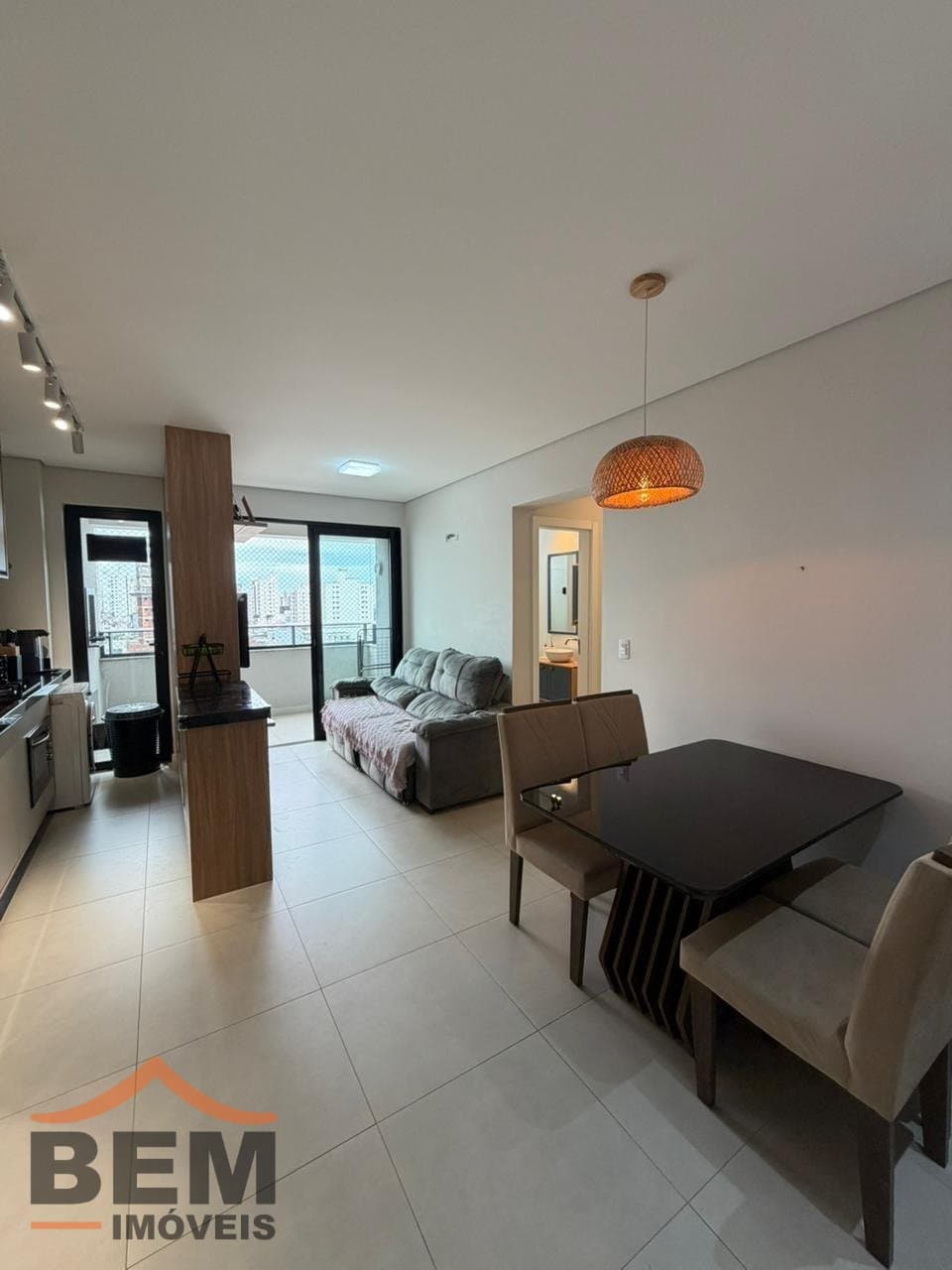 Apartamento para Venda com 3 quartos e 80m² no bairro Dom Bosco, em Itajaí