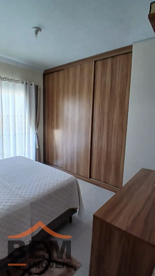 Casa comercial para Venda com 2 quartos e 72m² no bairro Santa Regina, em Camboriú