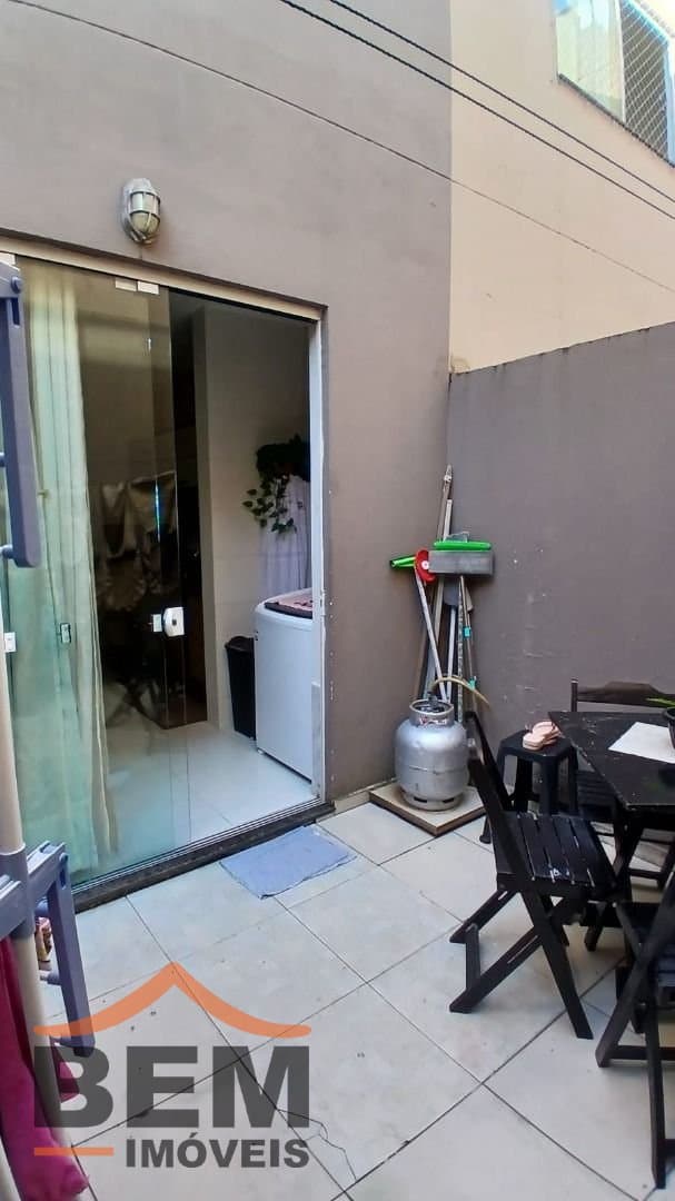 Casa comercial para Venda com 2 quartos e 72m² no bairro Santa Regina, em Camboriú