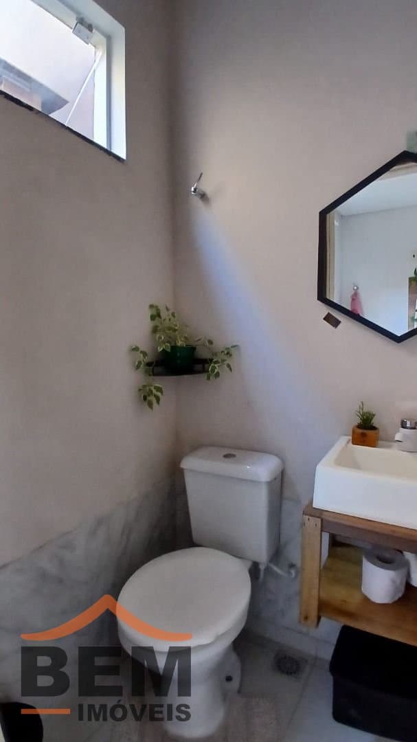 Casa comercial para Venda com 2 quartos e 72m² no bairro Santa Regina, em Camboriú