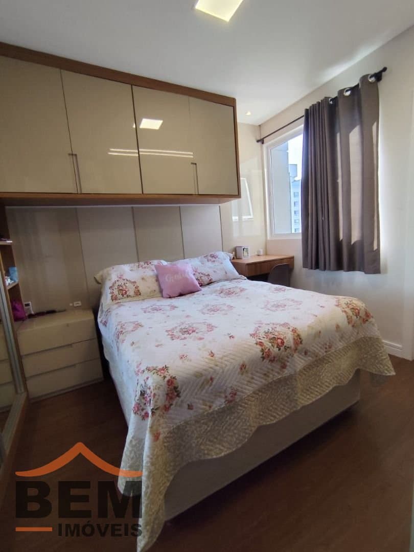 Apartamento para Venda com 2 quartos no bairro Centro, em Itajaí