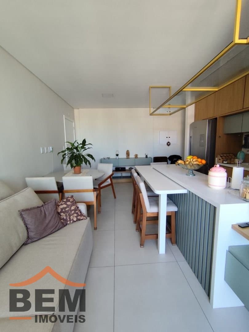 Apartamento para Venda com 2 quartos no bairro Centro, em Itajaí