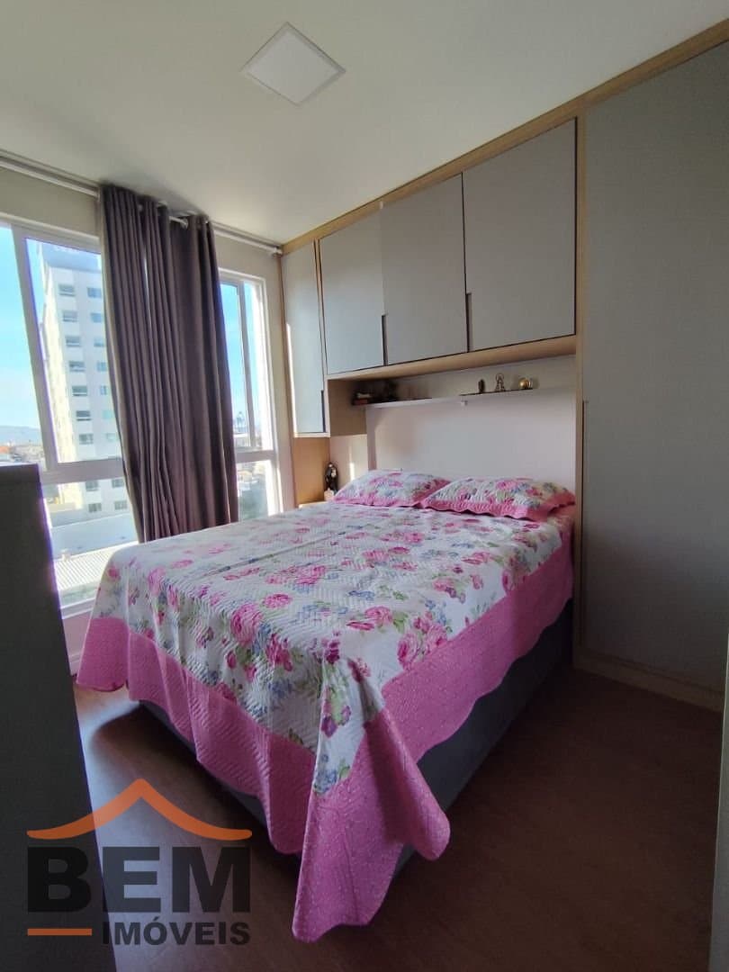 Apartamento para Venda com 2 quartos no bairro Centro, em Itajaí