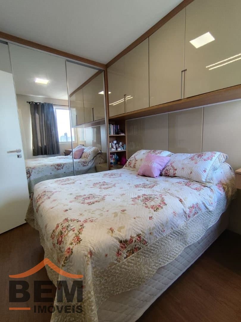 Apartamento para Venda com 2 quartos no bairro Centro, em Itajaí