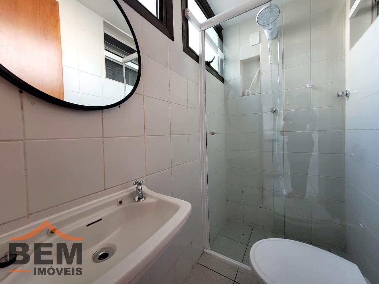 Apartamento para Locação com 3 quartos e 139m² no bairro Frente Mar, em Balneário Camboriú: 17- BANHEIRO