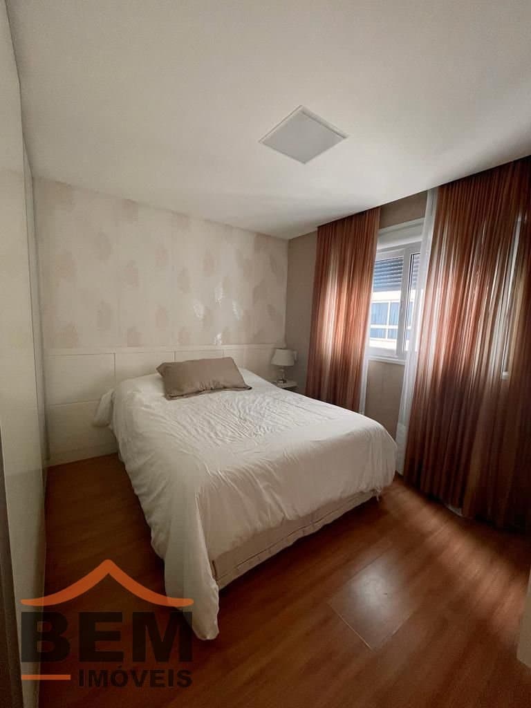 Apartamento para Locação com 5 quartos e 235m² no bairro Frente Mar, em Balneário Camboriú: 26- DORMITÓRIO 